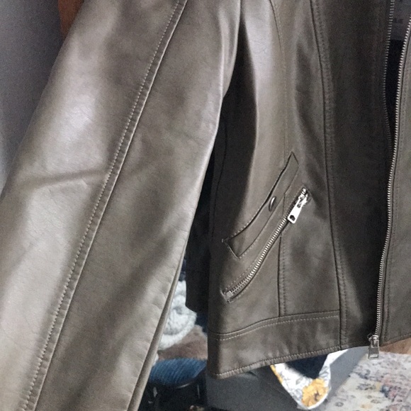 Vero Moda - Picture 4 of 5